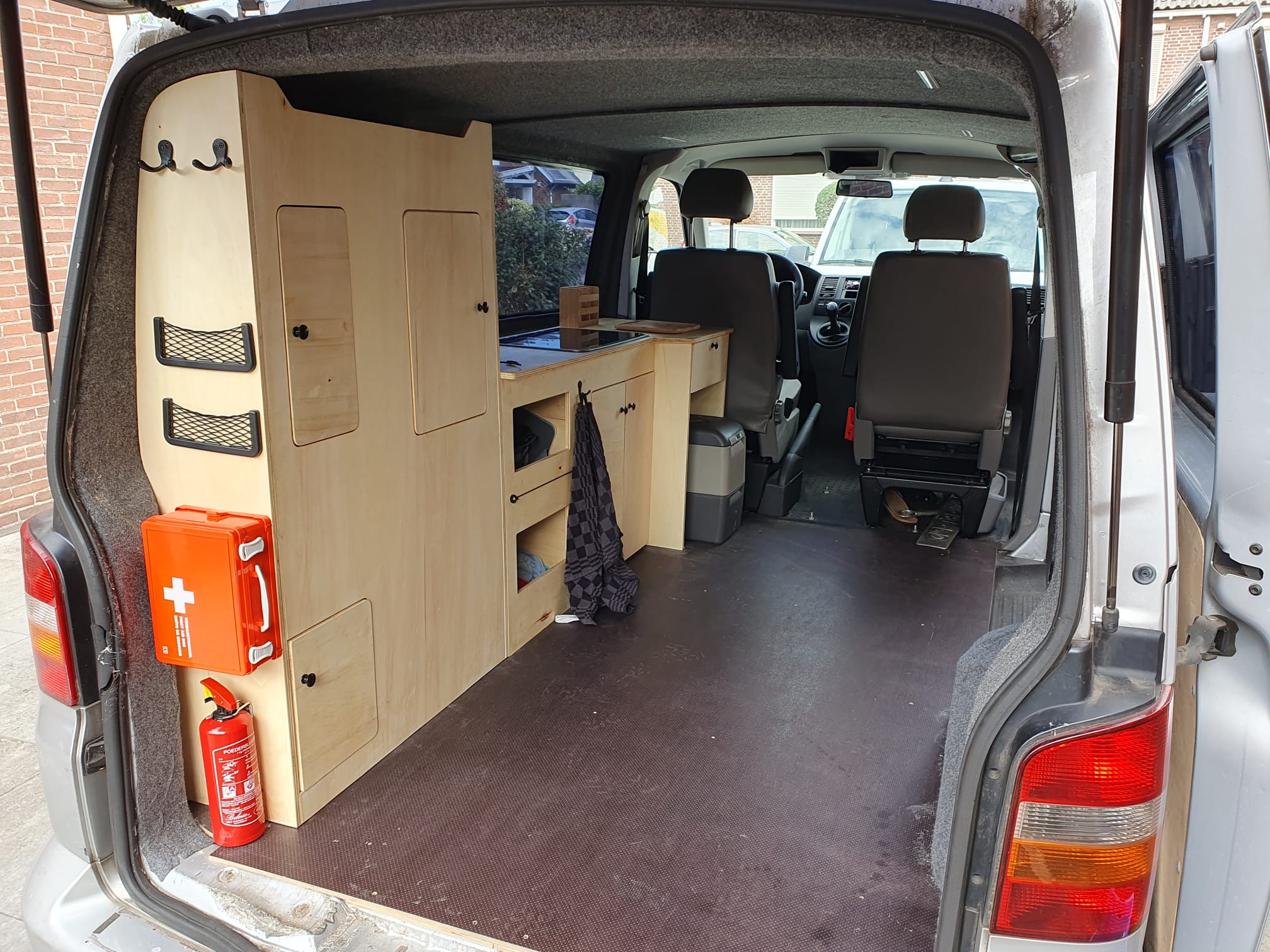 Camper Kastenwand 'Brisbane' - VW Transporter T5 & T6 - Afbeelding 8