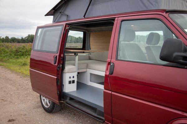 Campermeubelset ‘Townsville’ - VW Transporter T5 & T6 - Afbeelding 20