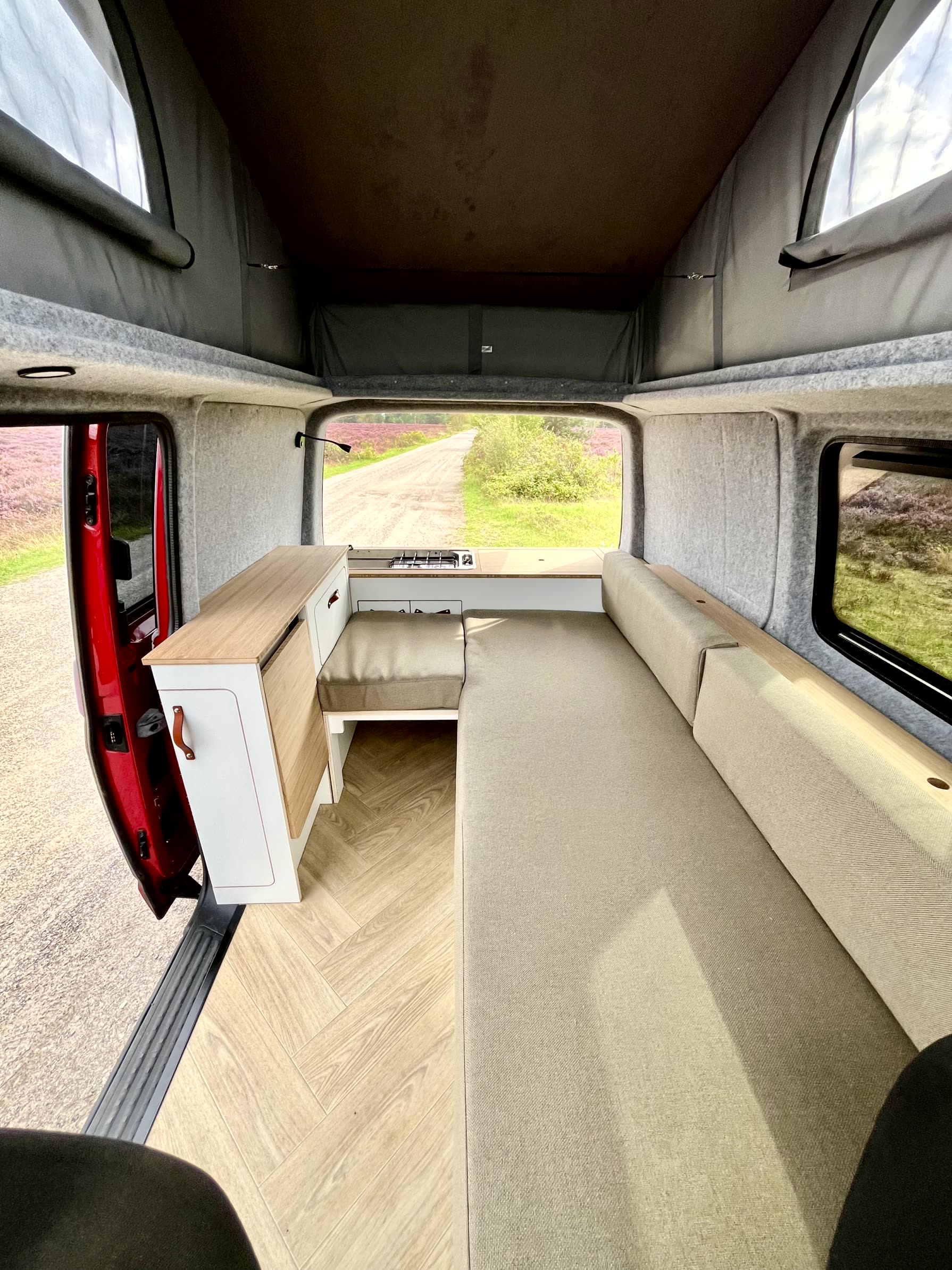 Camper T5 L1H1 - NIEUW interieur - Two Tone - Afbeelding 6